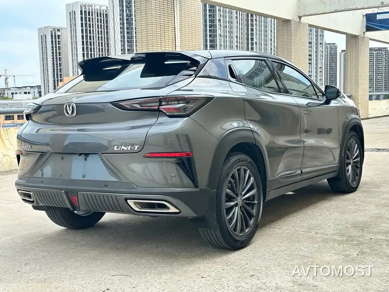 Changan UNI-T 2022 1.5T Excellence — фото 5