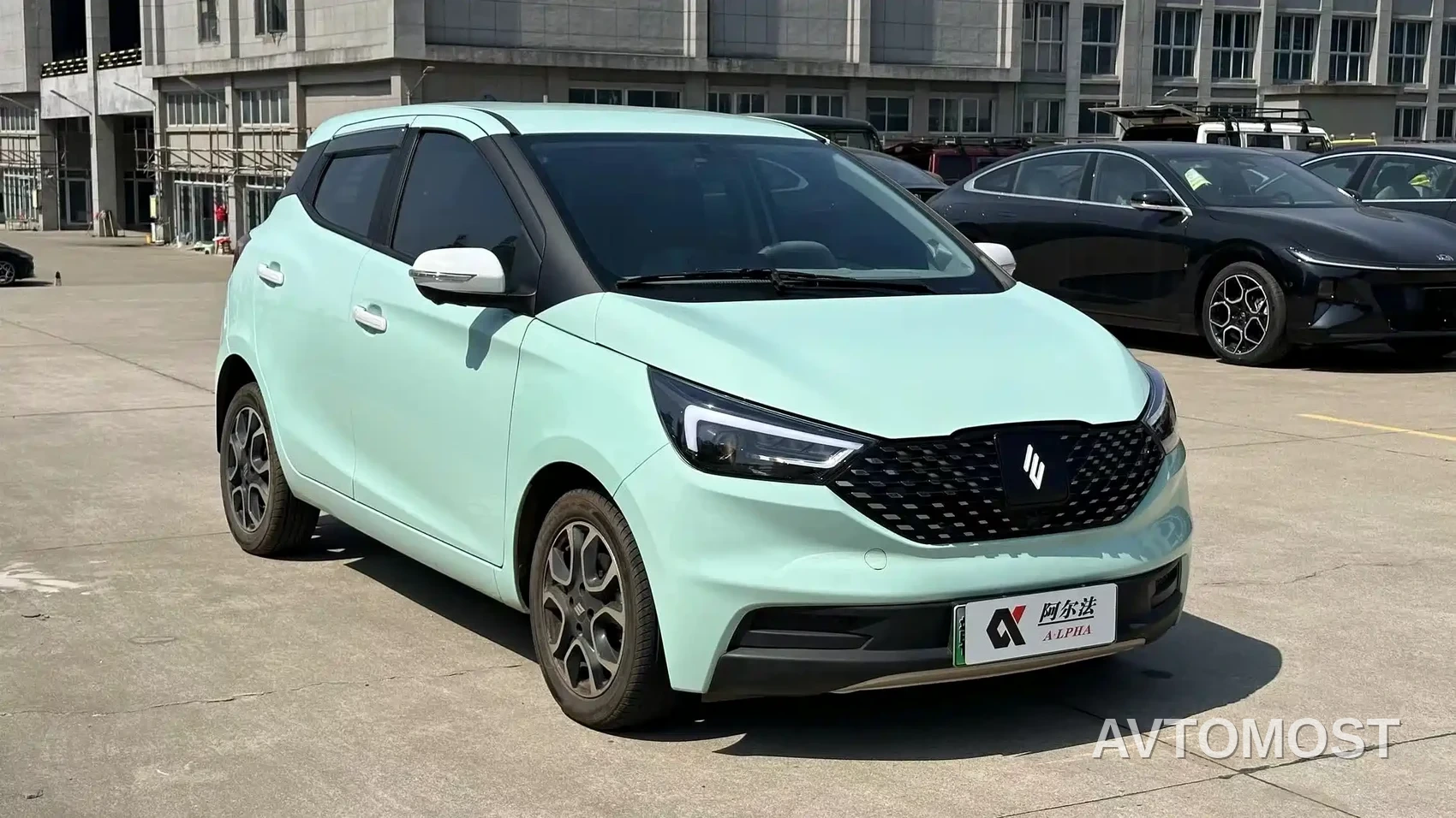 JMCG New Energy Yizhi EV3 2023 Youth Edition 320KM Luxury — фото 3