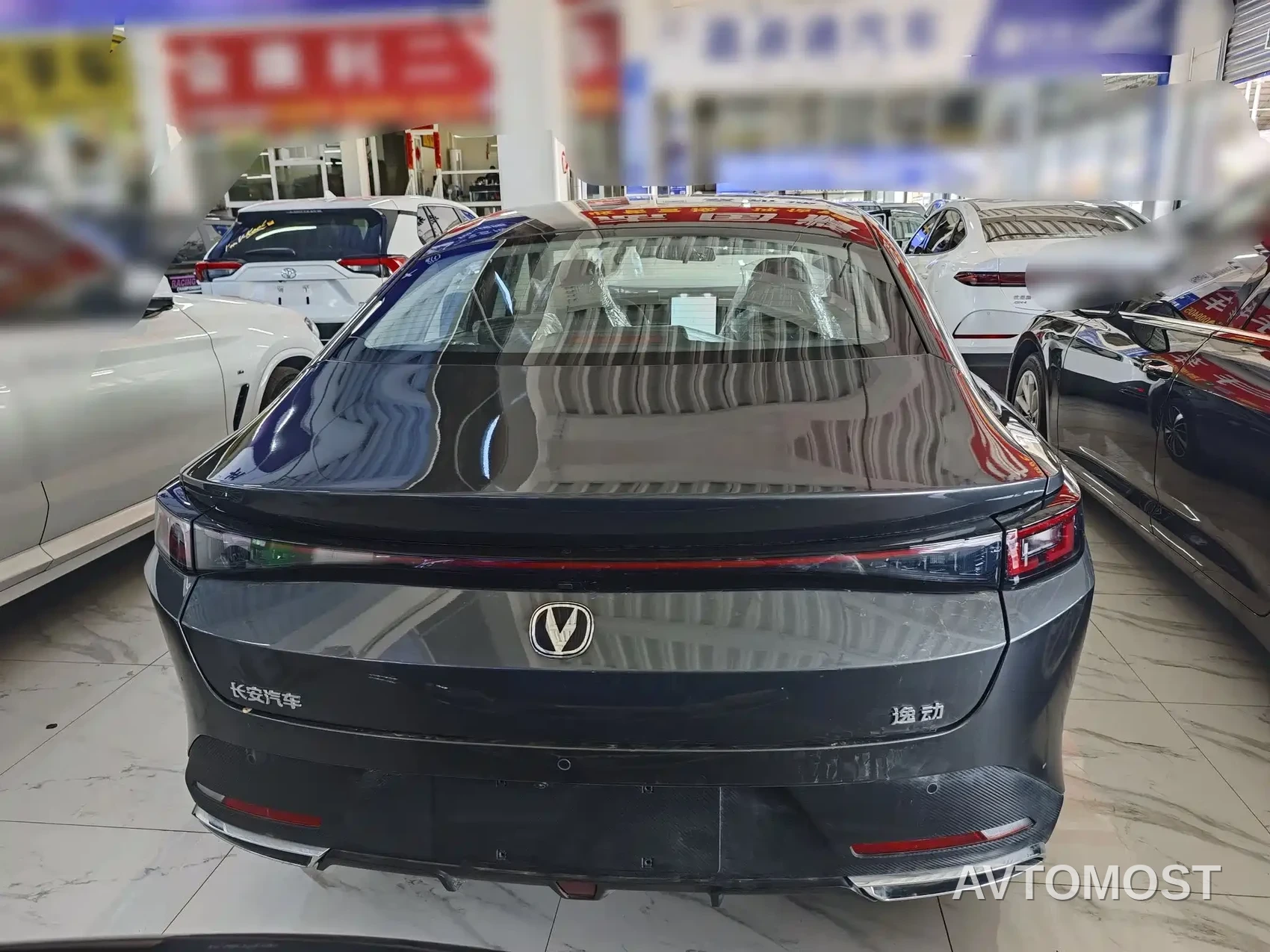 Changan Eado PHEV 2025 Smart New Blue Whale 145KM Battleship Edition — фото 4