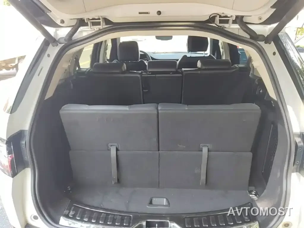 Land Rover Discovery Sport 2020 249PS R-Dynamic Performance Tech 7-seater — фото 19