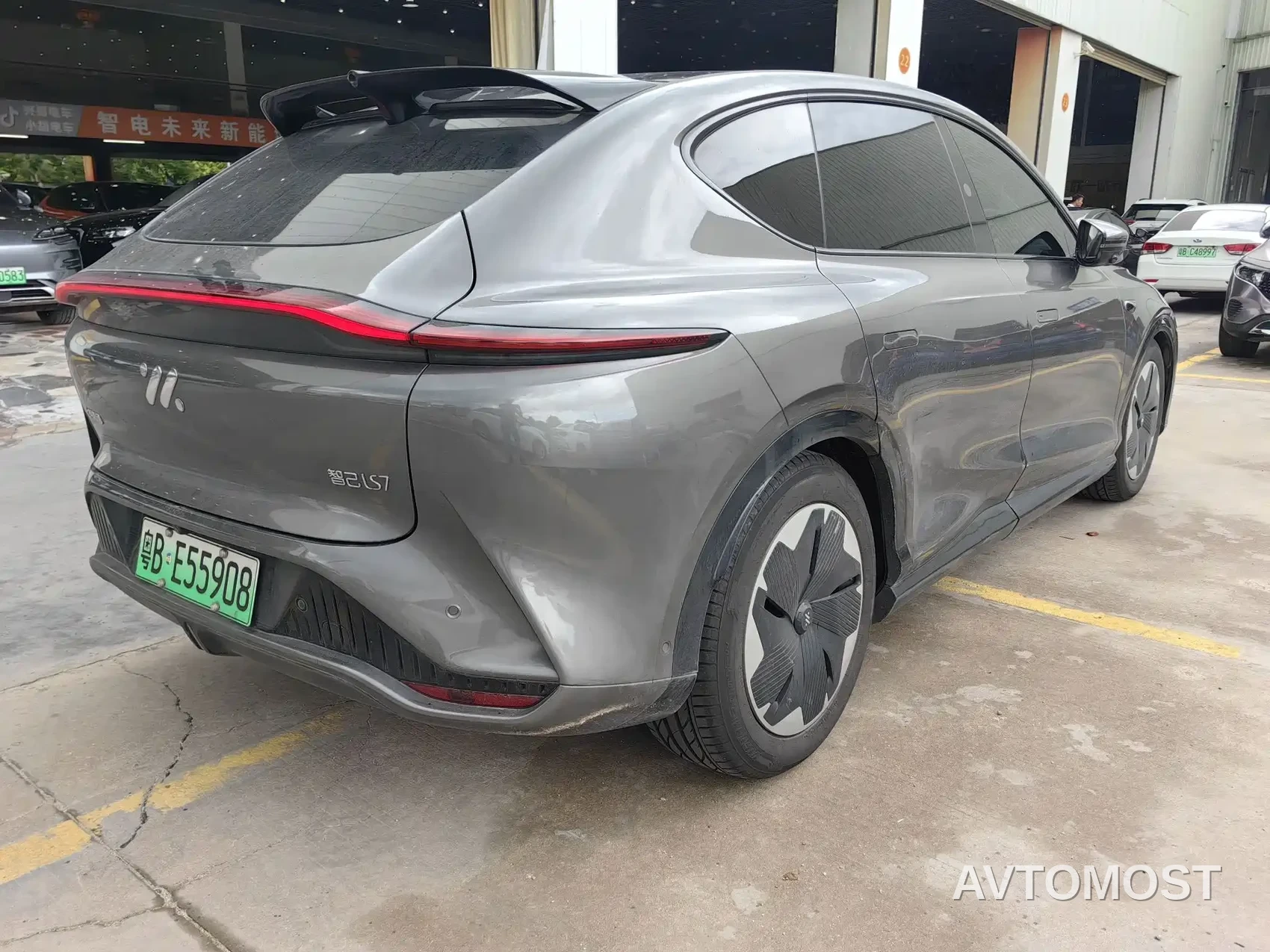 IM LS7 2023 Model 90kWh Elite RWD Edition — фото 6