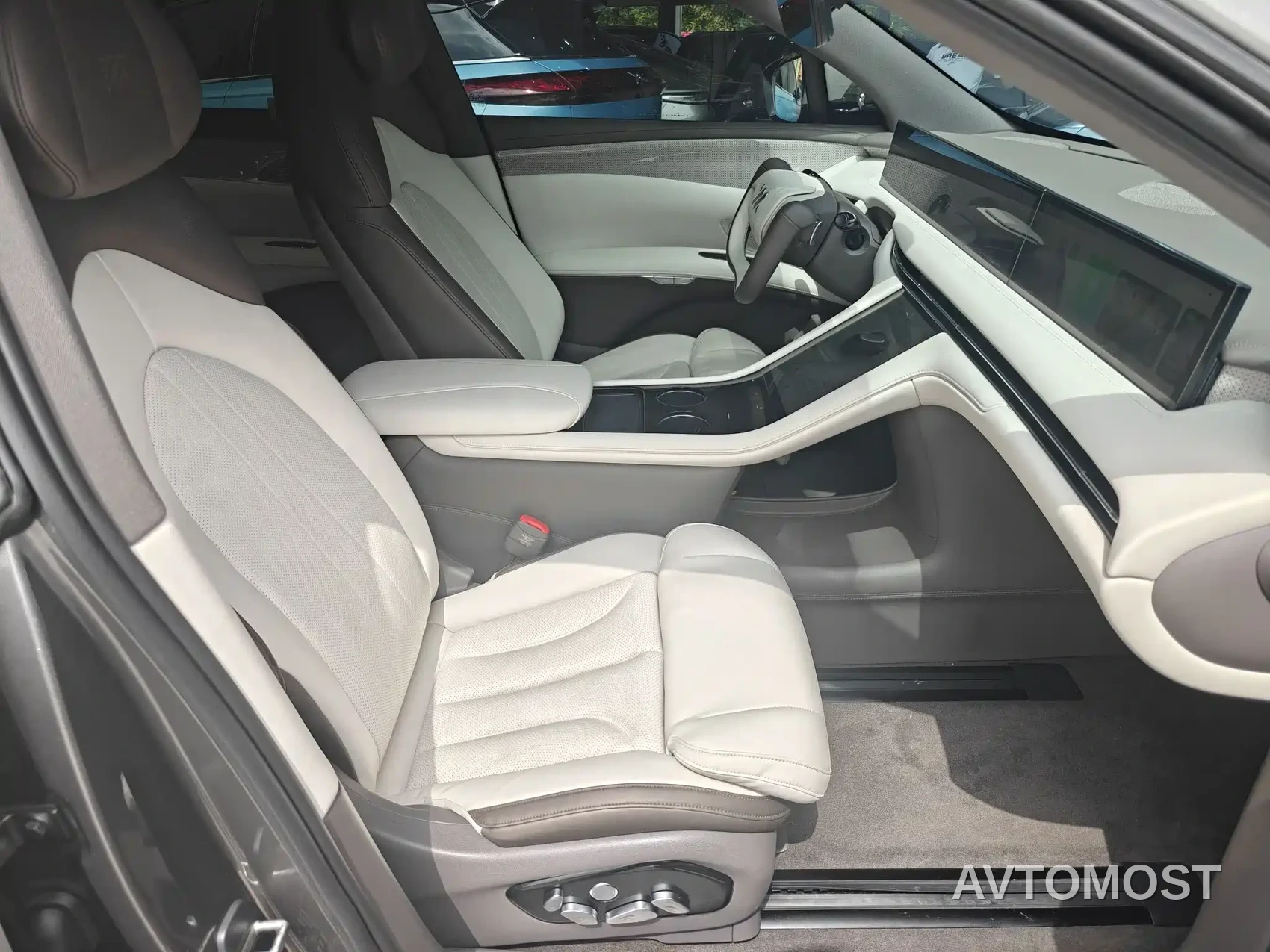 IM LS7 2023 Model 90kWh Elite RWD Edition — фото 9