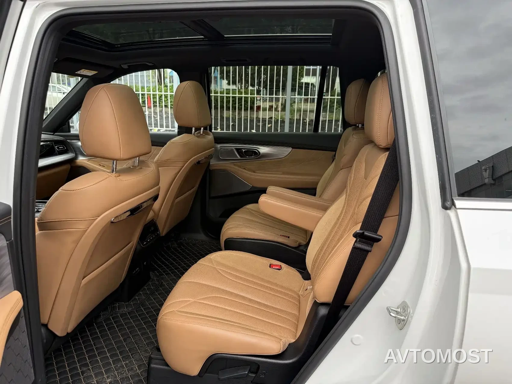 GAC Trumpchi ES9 2024 Model PHEV 143km Traveller Max — фото 12