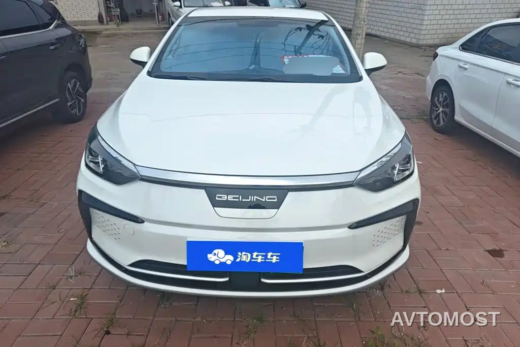 BAIC Beijing EU5 2025 Hongtu Standard Edition — фото 2