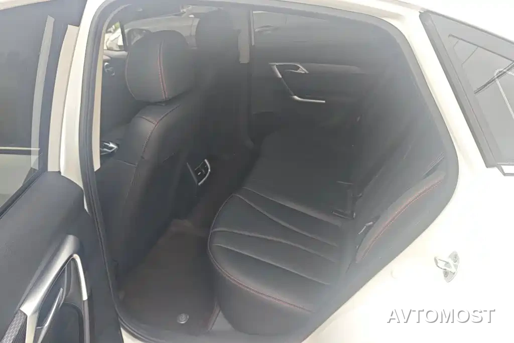 BAIC Beijing EU5 2025 Hongtu Standard Edition — фото 10