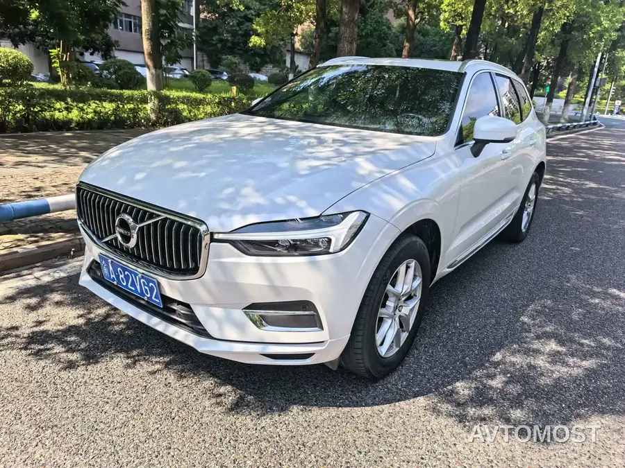 Volvo XC60 2021 T5 AWD R-Design