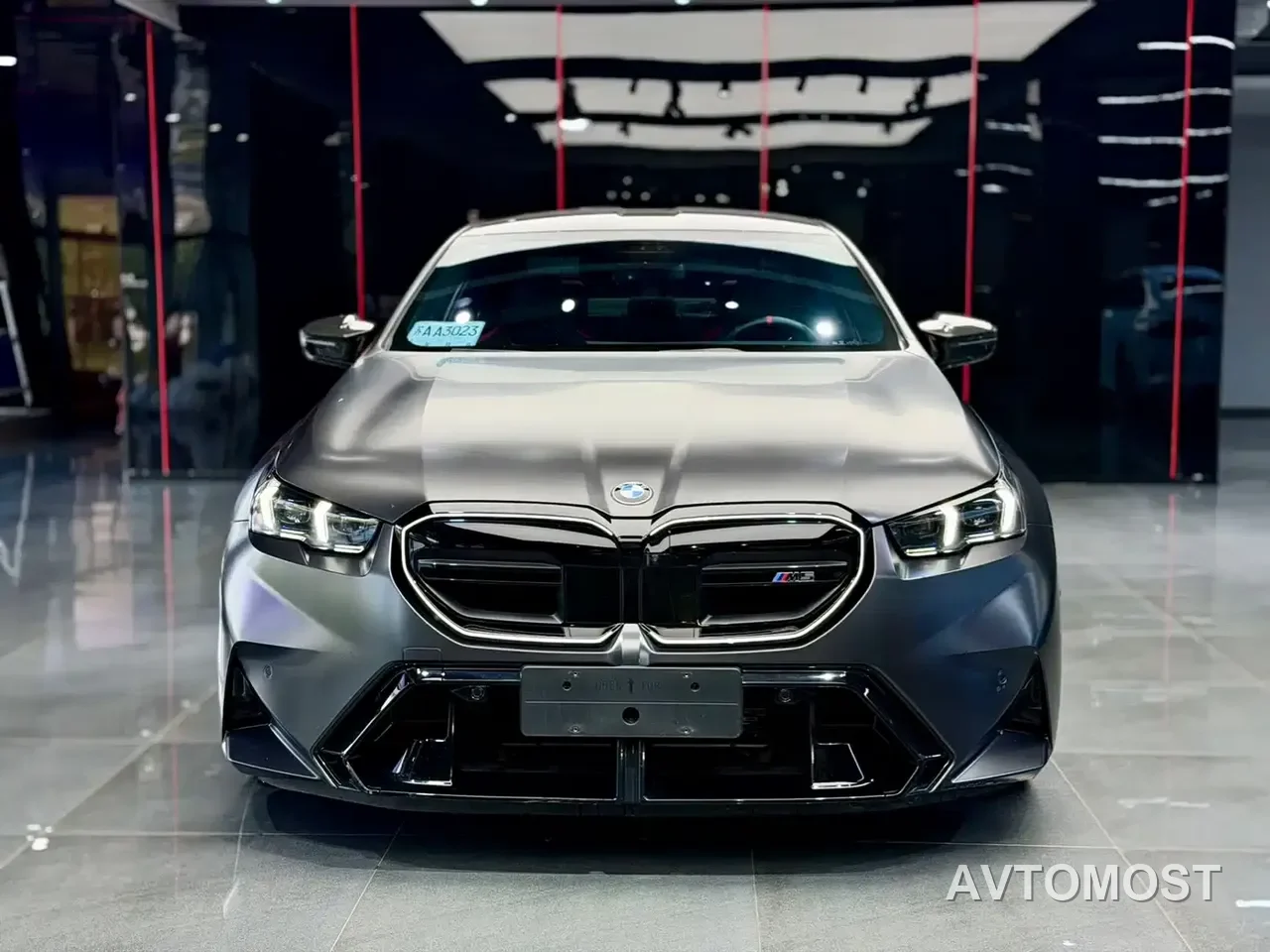 BMW M5 New Energy 2025 M5 — фото 2