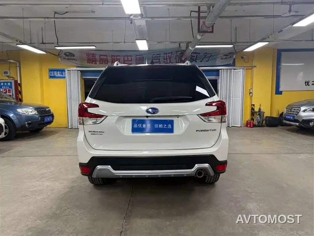 Subaru Forester 2024 2.5i AWD Flagship EyeSight — фото 7