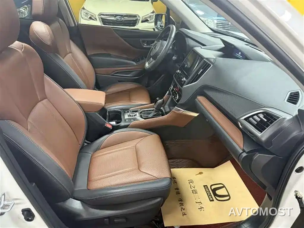 Subaru Forester 2024 2.5i AWD Flagship EyeSight — фото 11