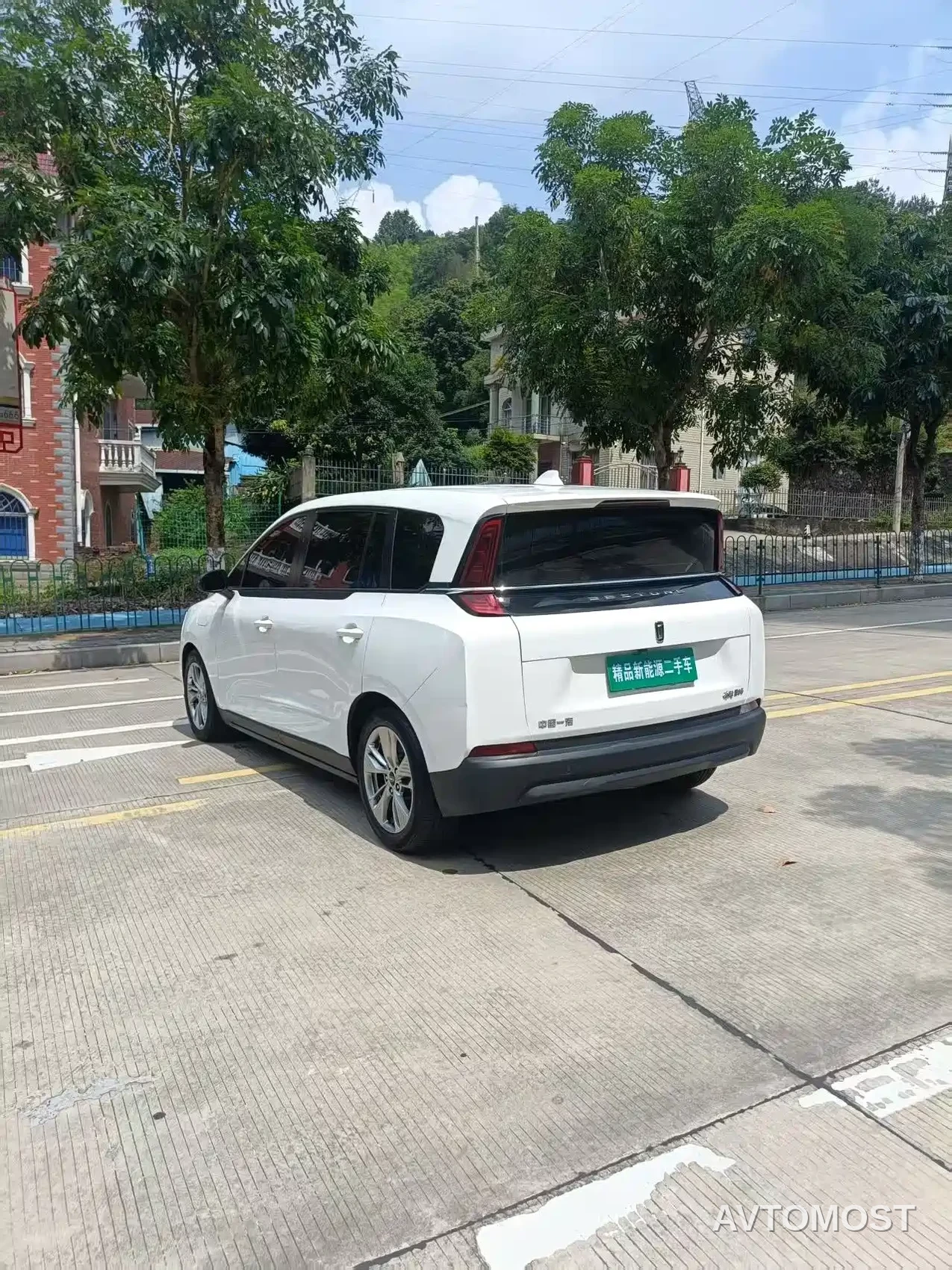 Besturn Bestune NAT 2022 Joy Ride Battery Swap Edition 100kW — фото 9