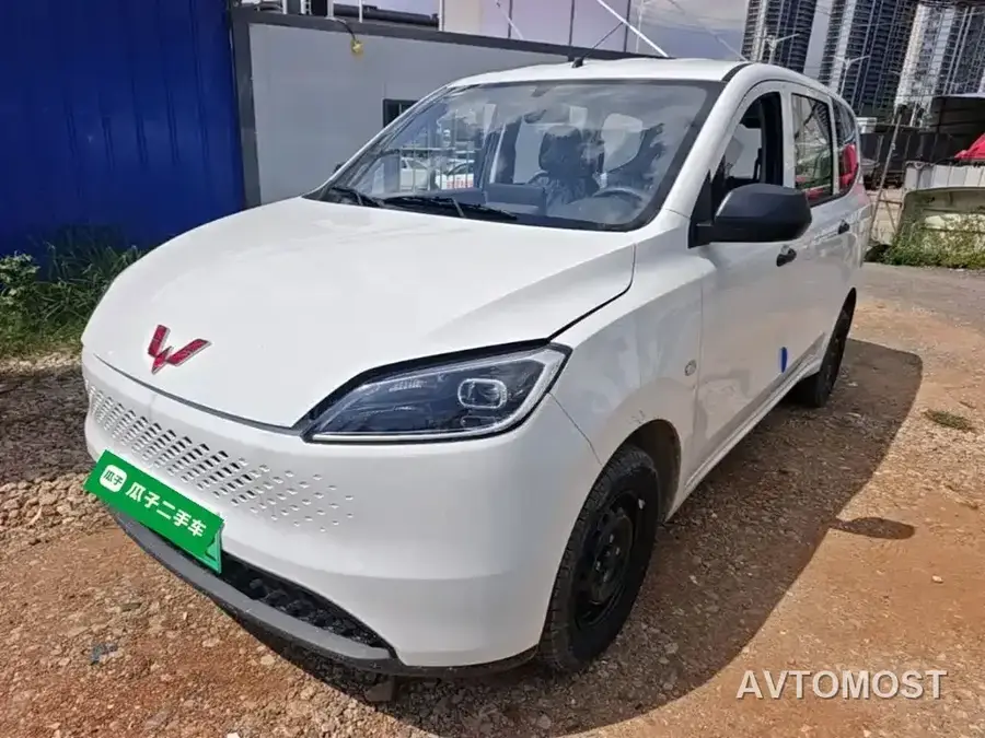 Wuling Hongguang New Energy 2025 Model Range Extender Hybrid 50KM Standard