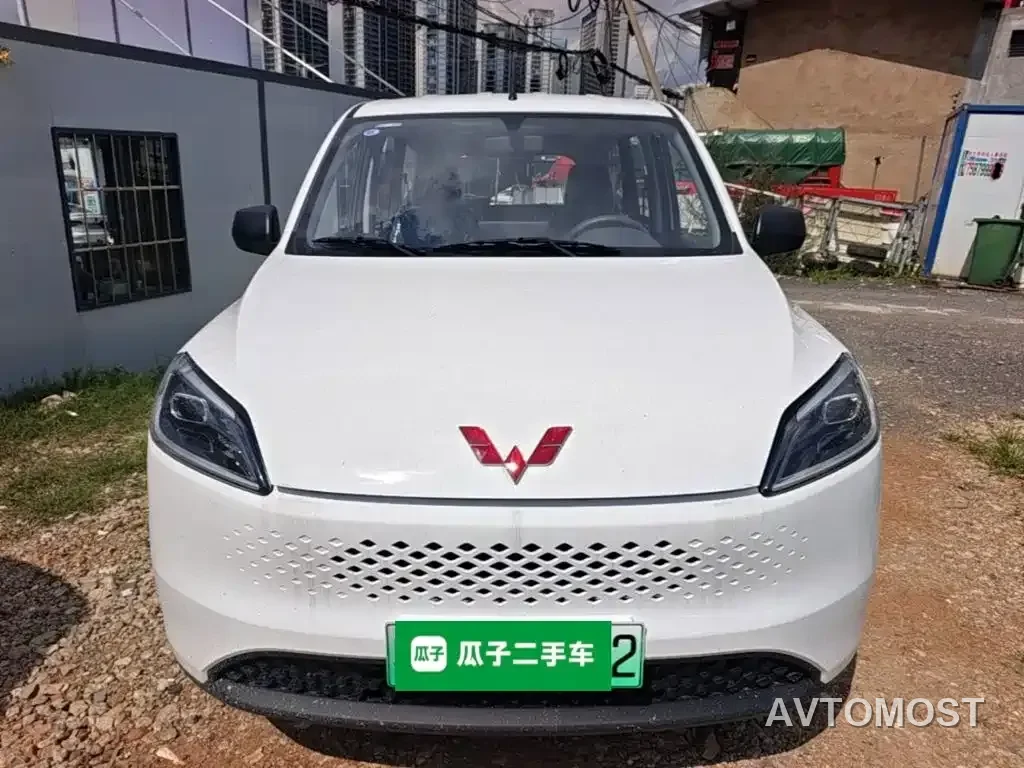 Wuling Hongguang New Energy 2025 Model Range Extender Hybrid 50KM Standard — фото 3
