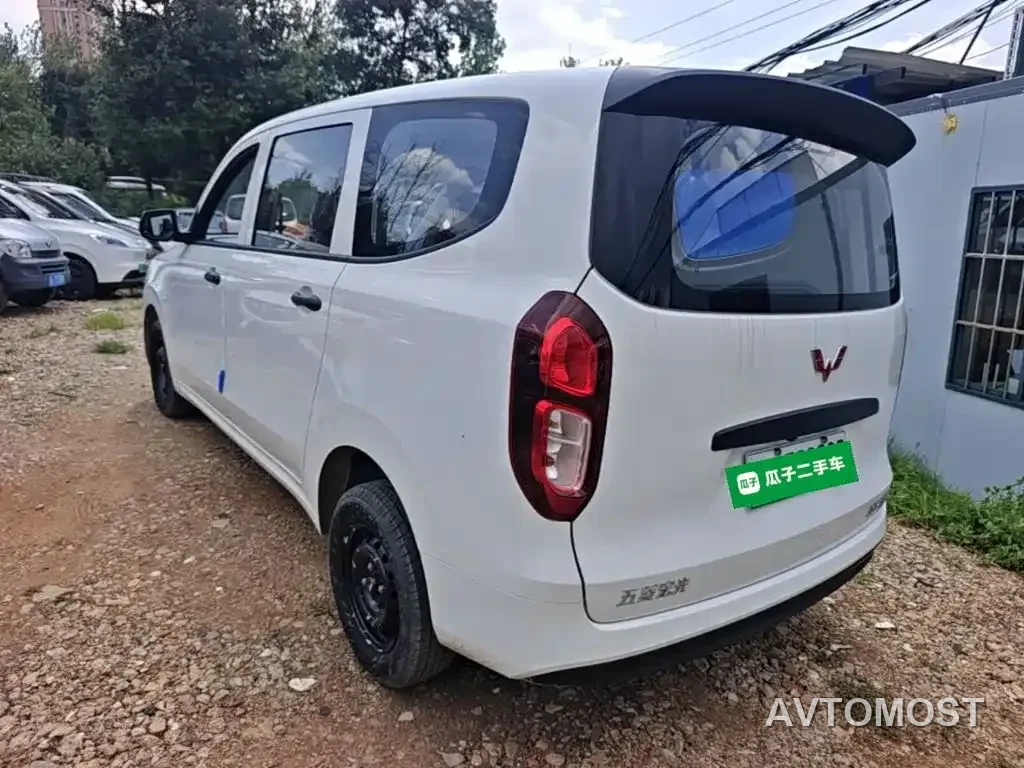 Wuling Hongguang New Energy 2025 Model Range Extender Hybrid 50KM Standard — фото 5