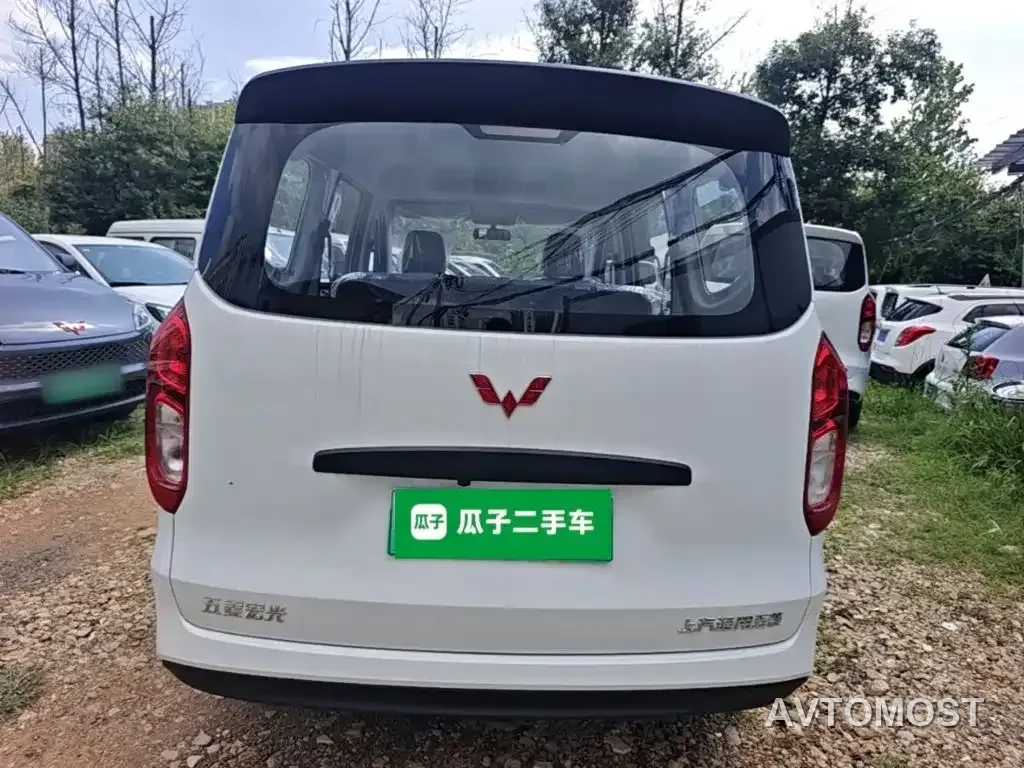 Wuling Hongguang New Energy 2025 Model Range Extender Hybrid 50KM Standard — фото 6