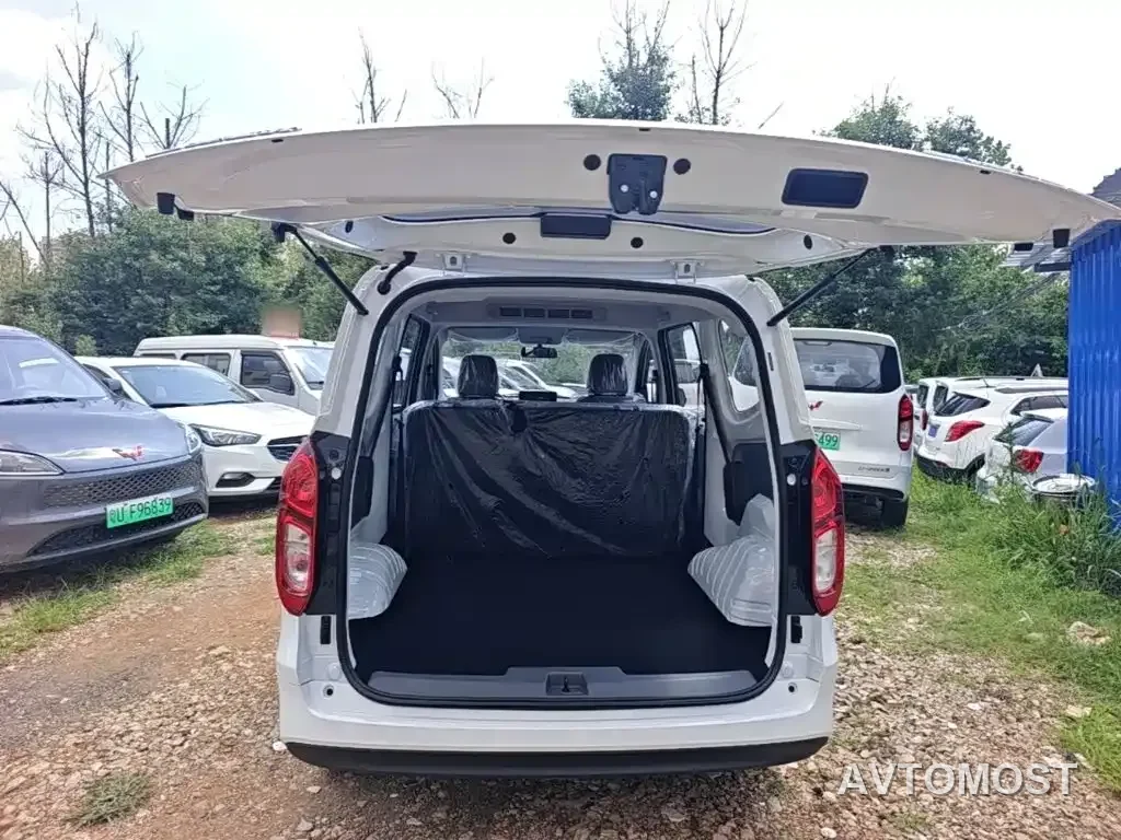 Wuling Hongguang New Energy 2025 Model Range Extender Hybrid 50KM Standard — фото 18