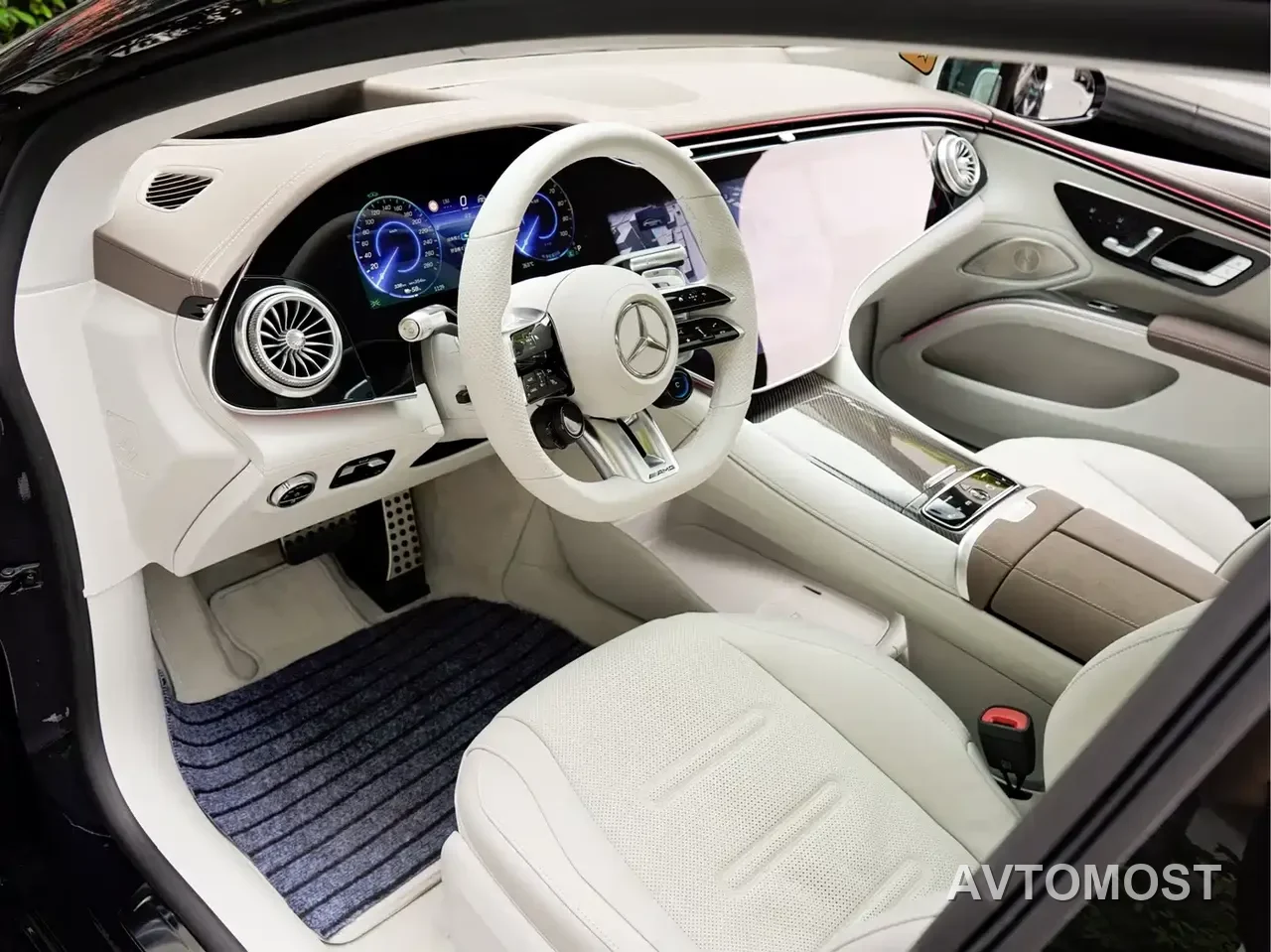 Mercedes-Benz EQS AMG 2022 AMG EQS 53 4MATIC+ — фото 11