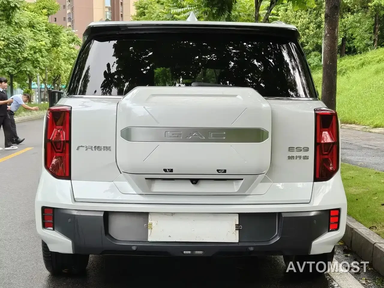 GAC Trumpchi ES9 2024 Model PHEV 143km Traveller Max — фото 4