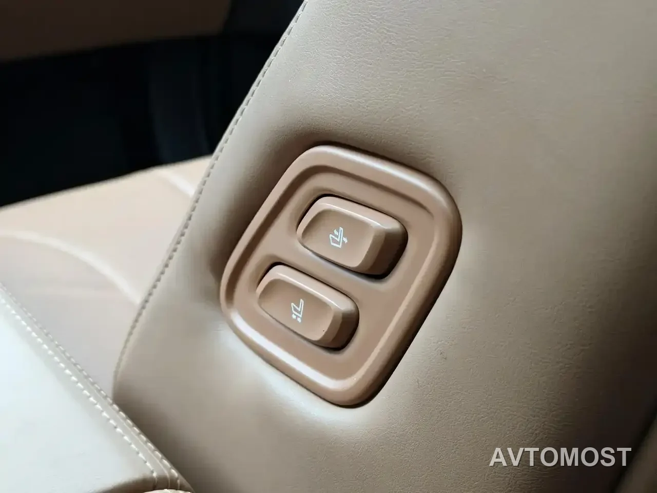GAC Trumpchi ES9 2024 Model PHEV 143km Traveller Max — фото 15