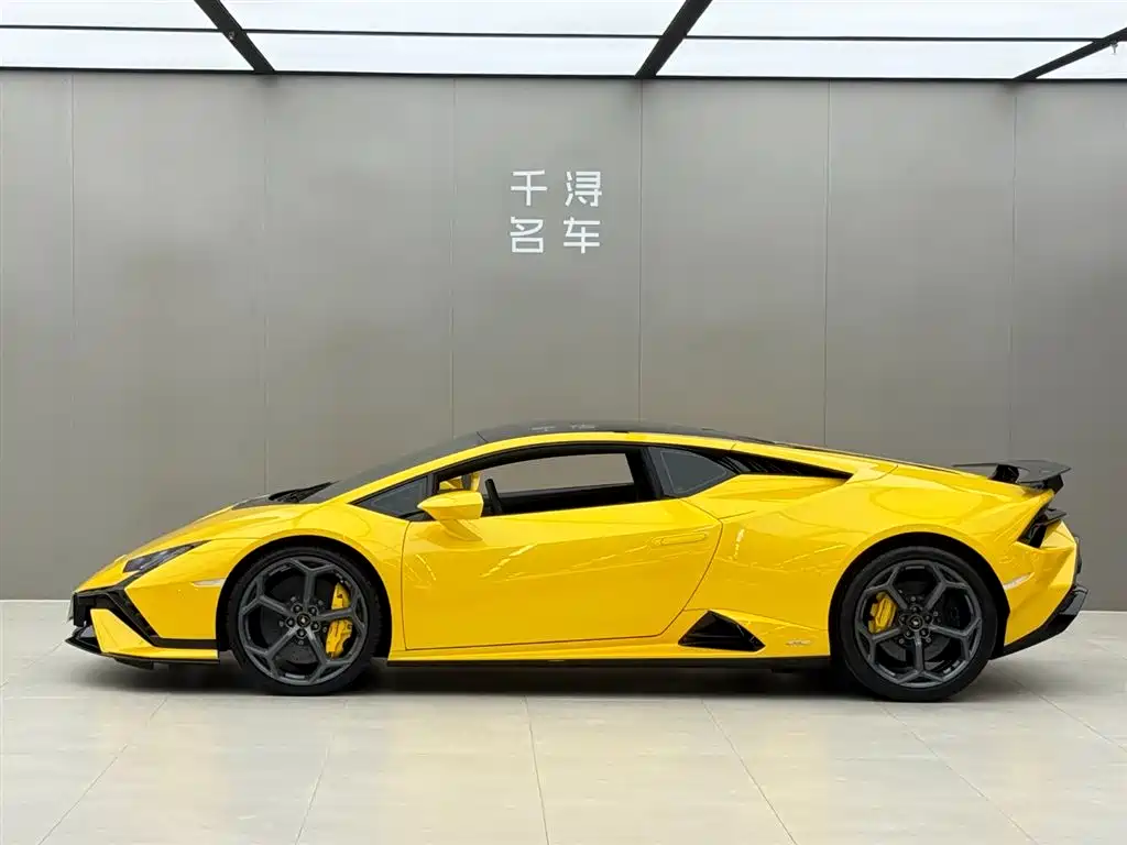 Lamborghini Huracán 2023 Huracán Tecnica — фото 3