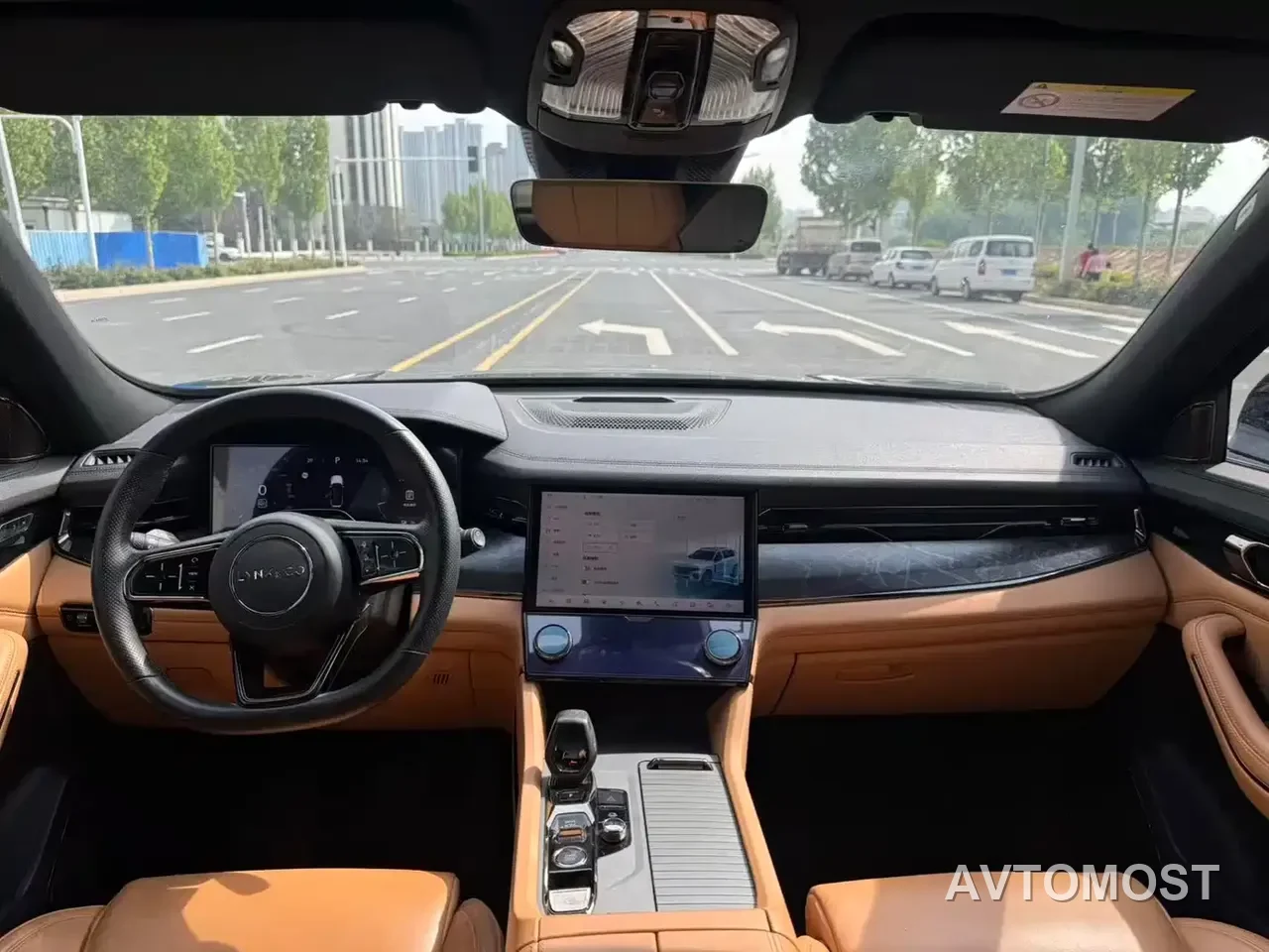 Lynk & Co 09 EM-P 2021 2.0T PHEV Ultra 6-seater — фото 8