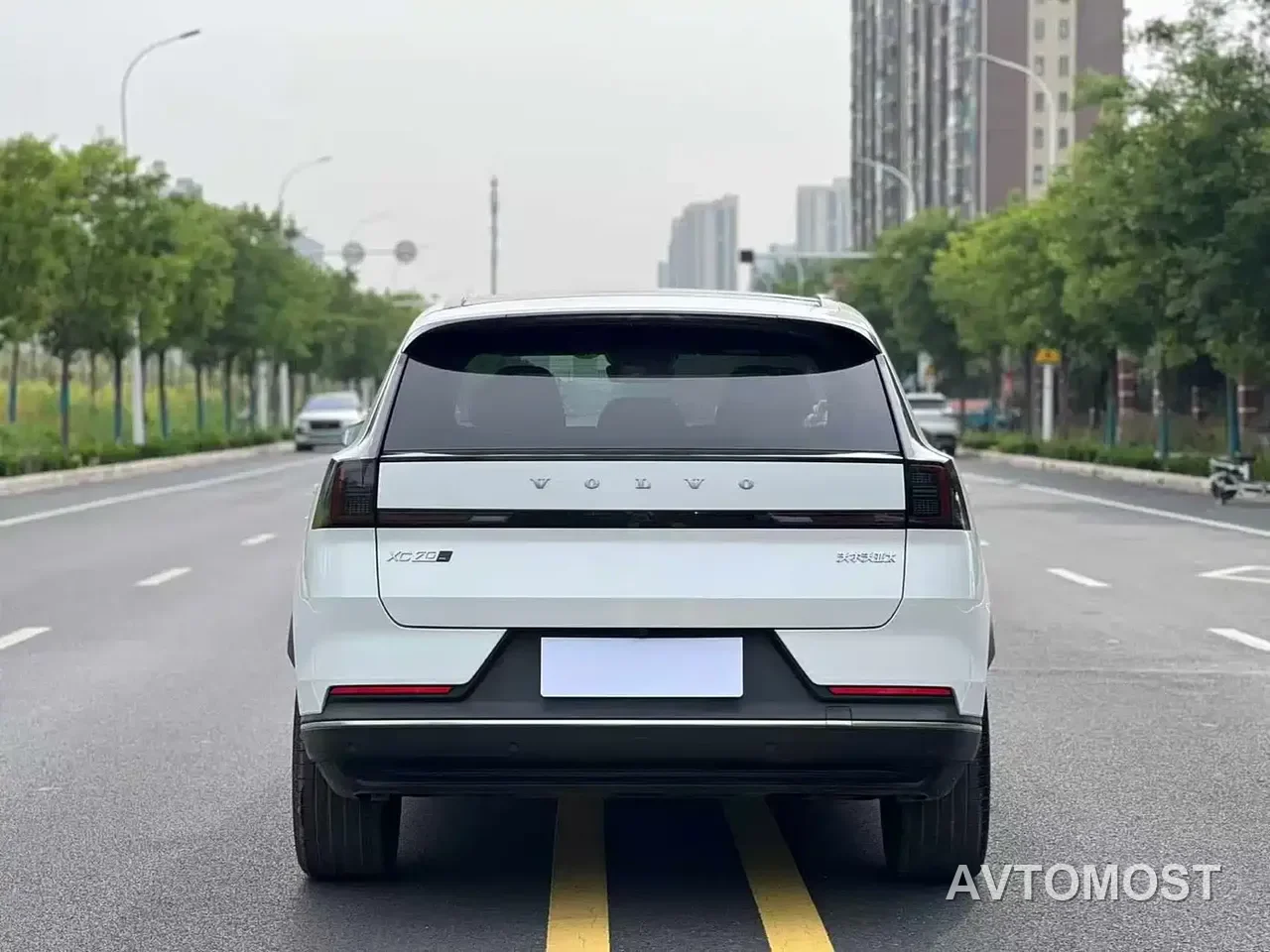 Volvo XC70 Plug-in Hybrid 2026 4WD Ultra Long Range Plus — фото 7