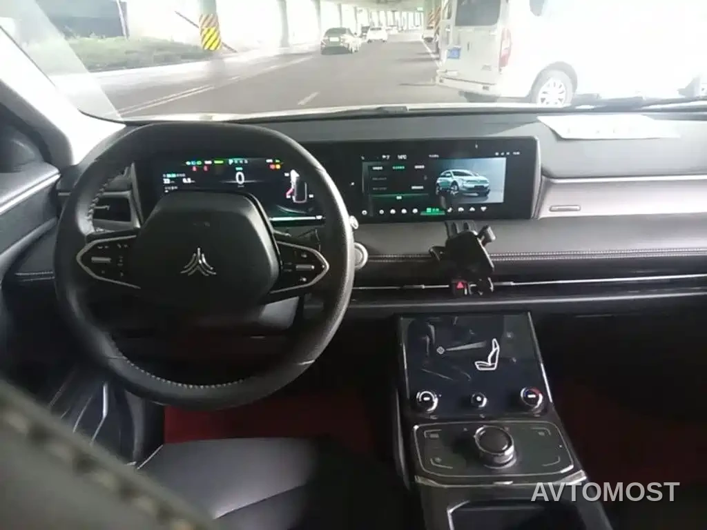 Nezha Auto Neta U 2021 Pro 400 Cruise Edition — фото 11