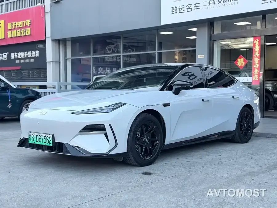 Geely Galaxy E8 2024 550km RWD PRO