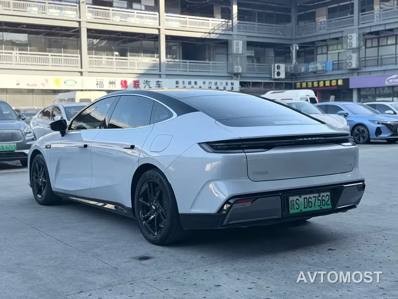 Geely Galaxy E8 2024 550km RWD PRO — фото 4