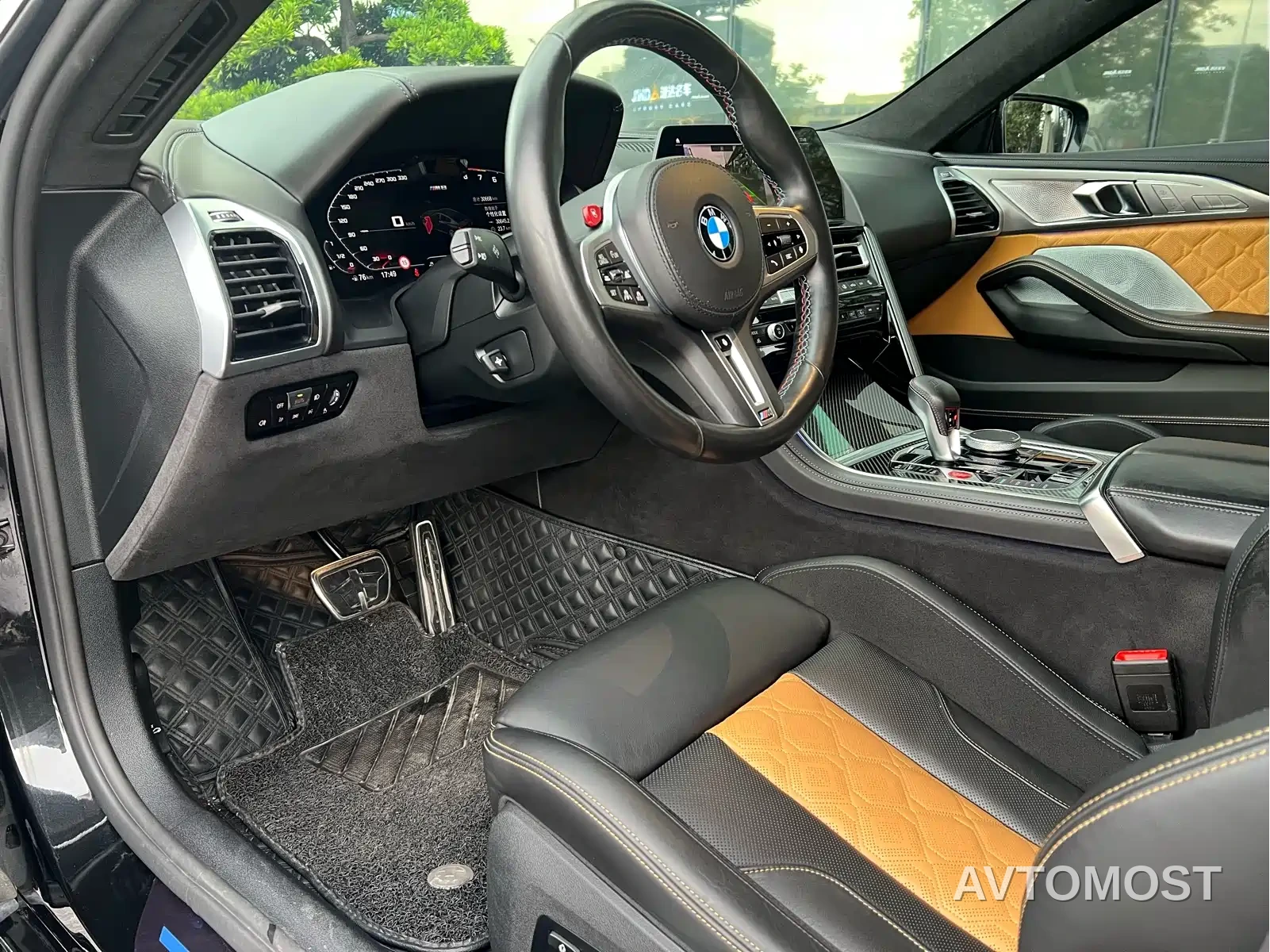 BMW M8 2020 M8 4-Door Coupe Thunder Edition — фото 3