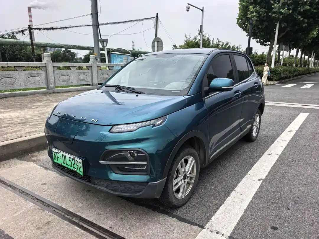 Dayun Yuehu 2022 330 Luxury Edition