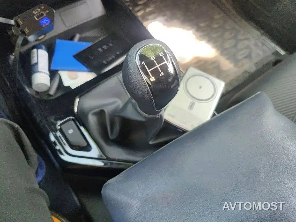 Jiangling Baodian 2025 2.5T Manual Diesel 2WD Long Wheelbase — фото 7