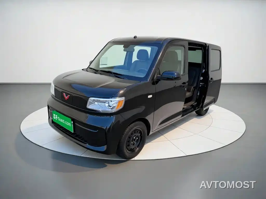 Wuling Zhiguang NEV 2025 Standard Version — фото 1