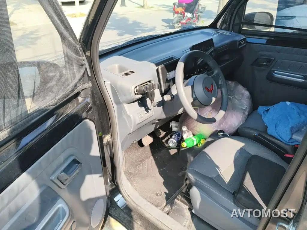 Wuling Zhiguang NEV 2025 Standard Version — фото 12