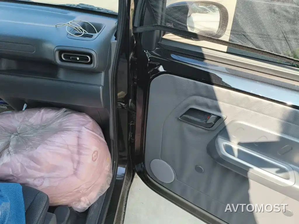 Wuling Zhiguang NEV 2025 Standard Version — фото 21