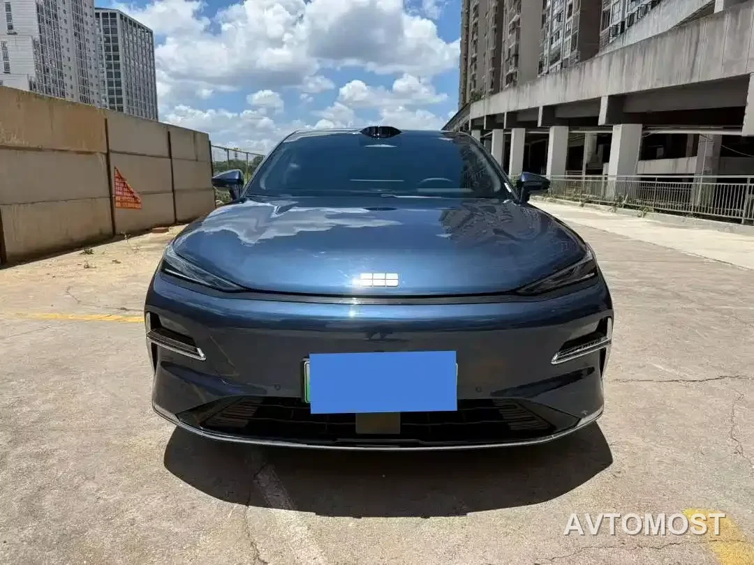 Geely Galaxy Xingyao 8 2025 130km EM-i Premium Edition — фото 2