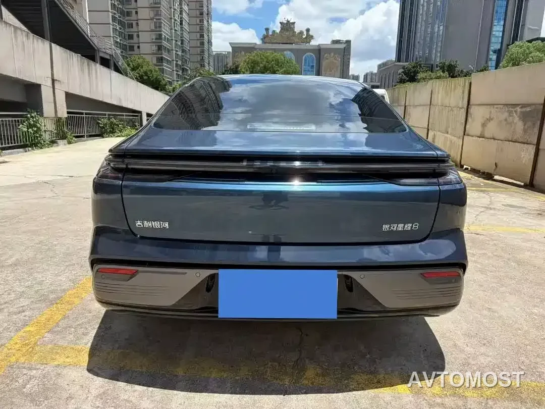 Geely Galaxy Xingyao 8 2025 130km EM-i Premium Edition — фото 4