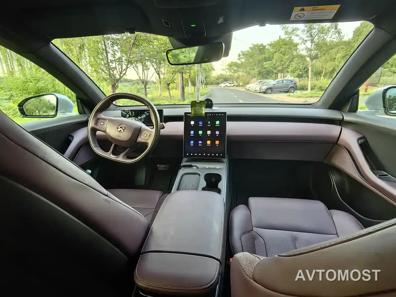 NIO ET5T 2024 75kWh Touring — фото 3