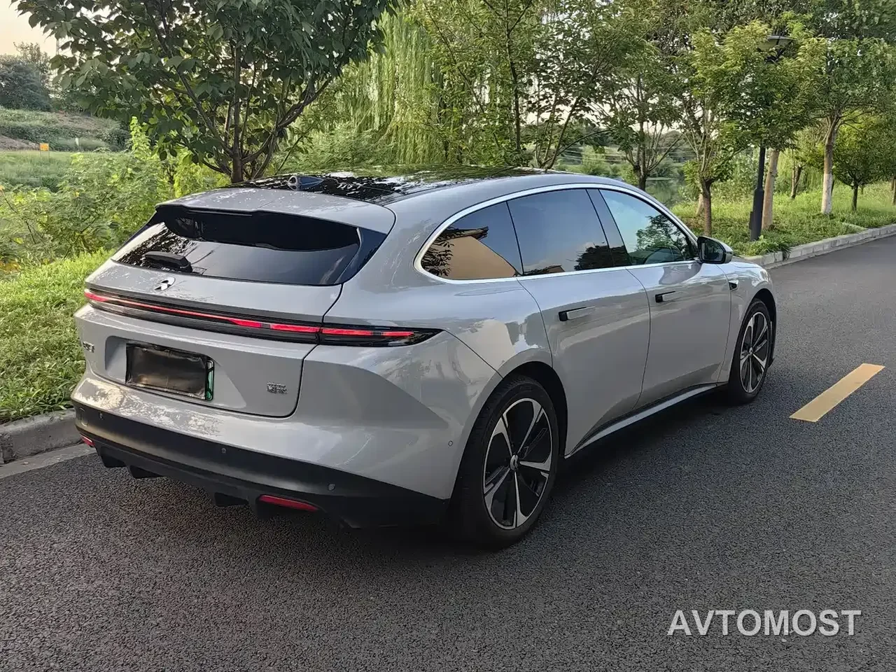 NIO ET5T 2024 75kWh Touring — фото 6