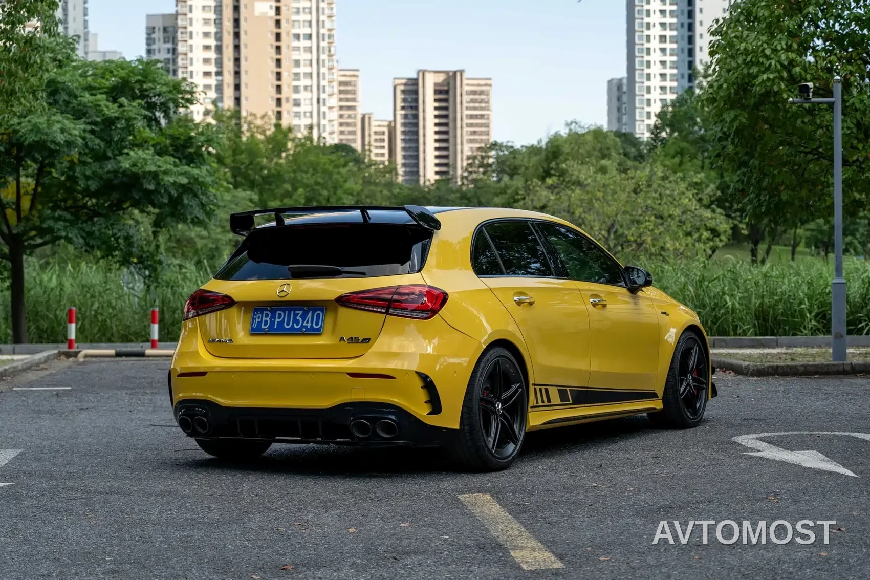 Mercedes-Benz A-Class AMG (Import) 2020 Facelift AMG A 45 S 4MATIC+ Pioneer Special Edition — фото 2