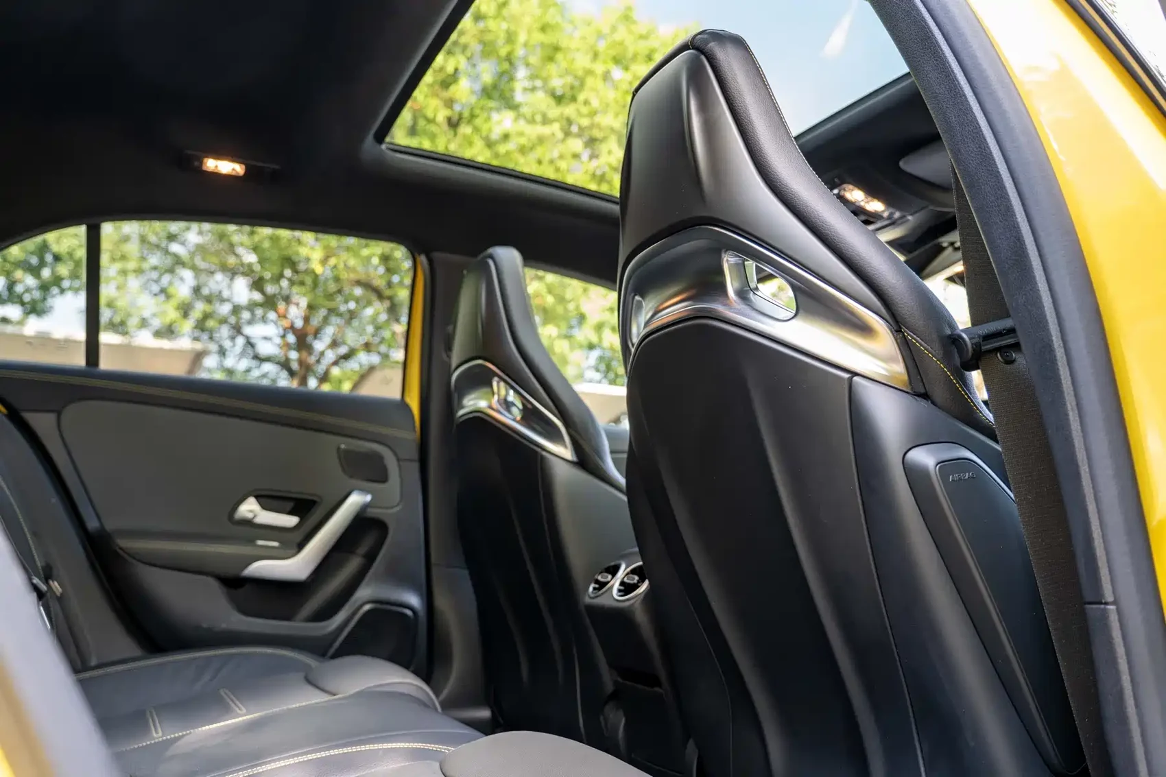 Mercedes-Benz A-Class AMG (Import) 2020 Facelift AMG A 45 S 4MATIC+ Pioneer Special Edition — фото 9