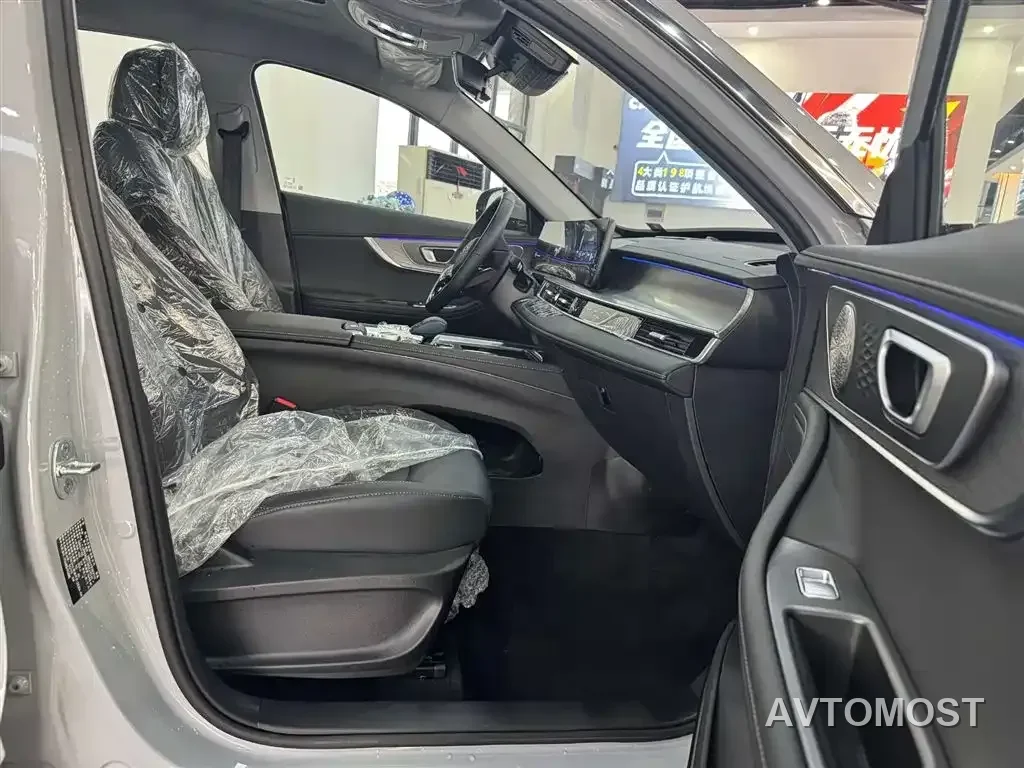 Chery Tiggo 8 PRO EV 2025 Champion 1.5T 100km Premium — фото 10
