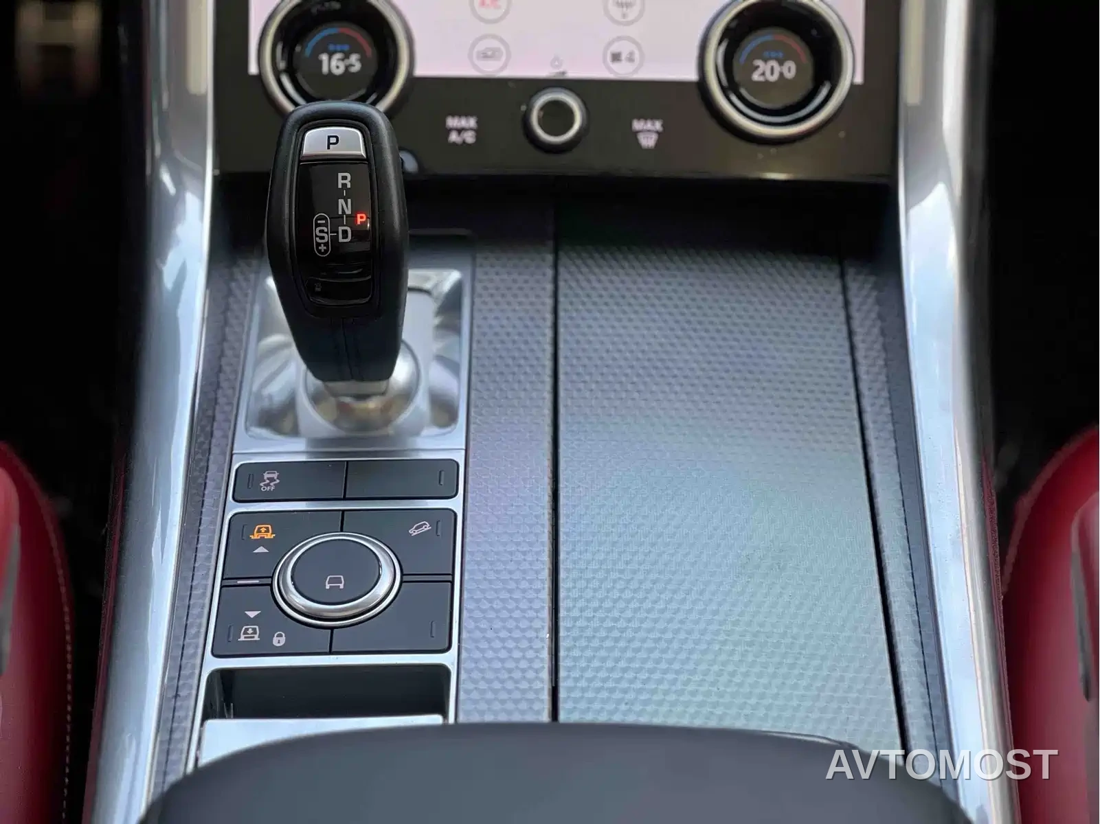 Land Rover Range Rover Sport 2021 3.0 L6 Gloss Black Edition — фото 17