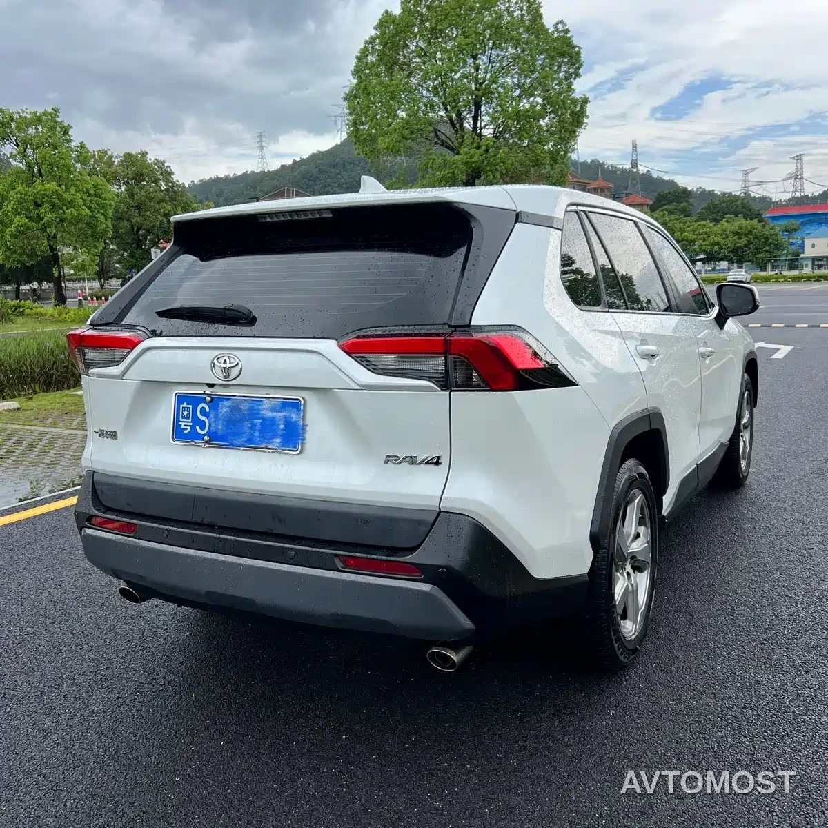 Toyota RAV4 Rongfang 2022 2.0L CVT 2WD Trend Edition — фото 3