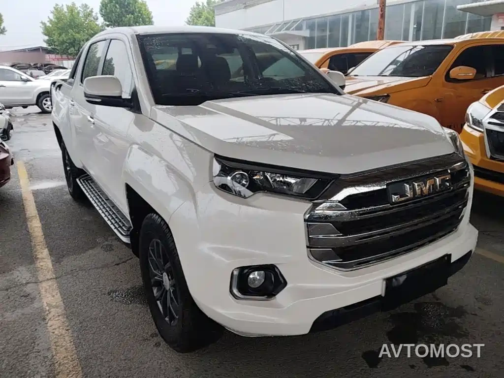 Jiangling Yuhu 7 2022 2.0T Manual Diesel 2WD Comfort Standard Wheelbase — фото 4