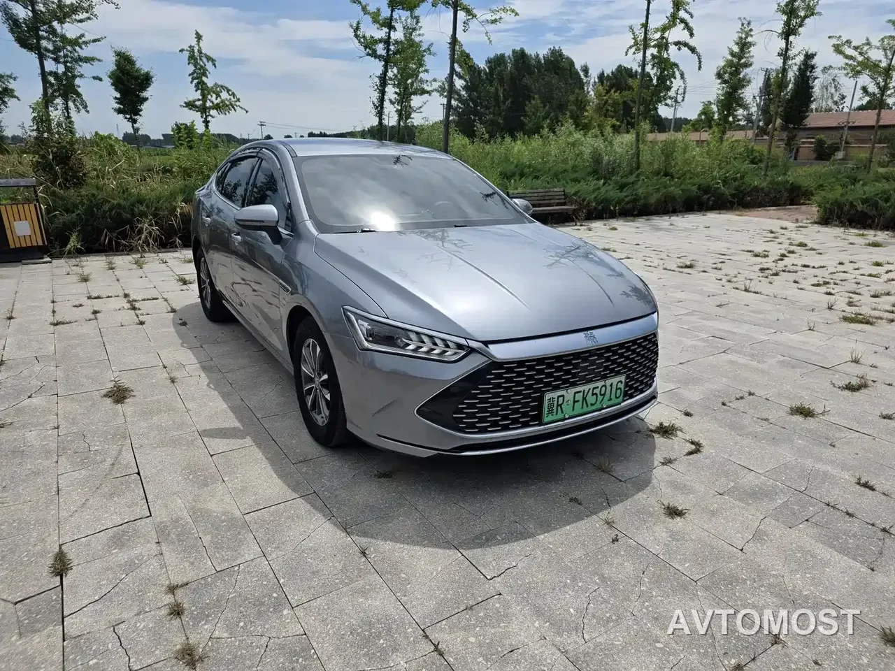 BYD Qin PLUS 2023 Champion Edition DM-i 55KM Leading — фото 3
