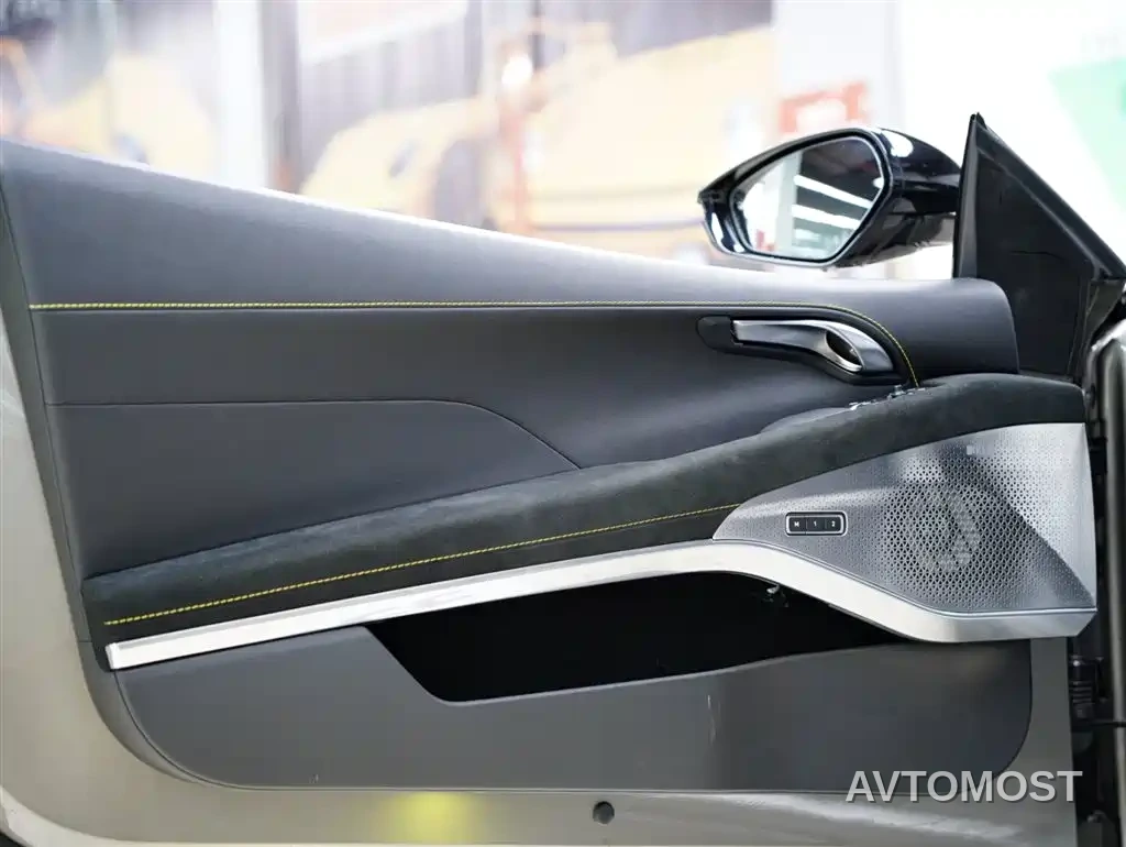 Lotus Cars EMIRA 2021 2.0T DCT First Edition — фото 28