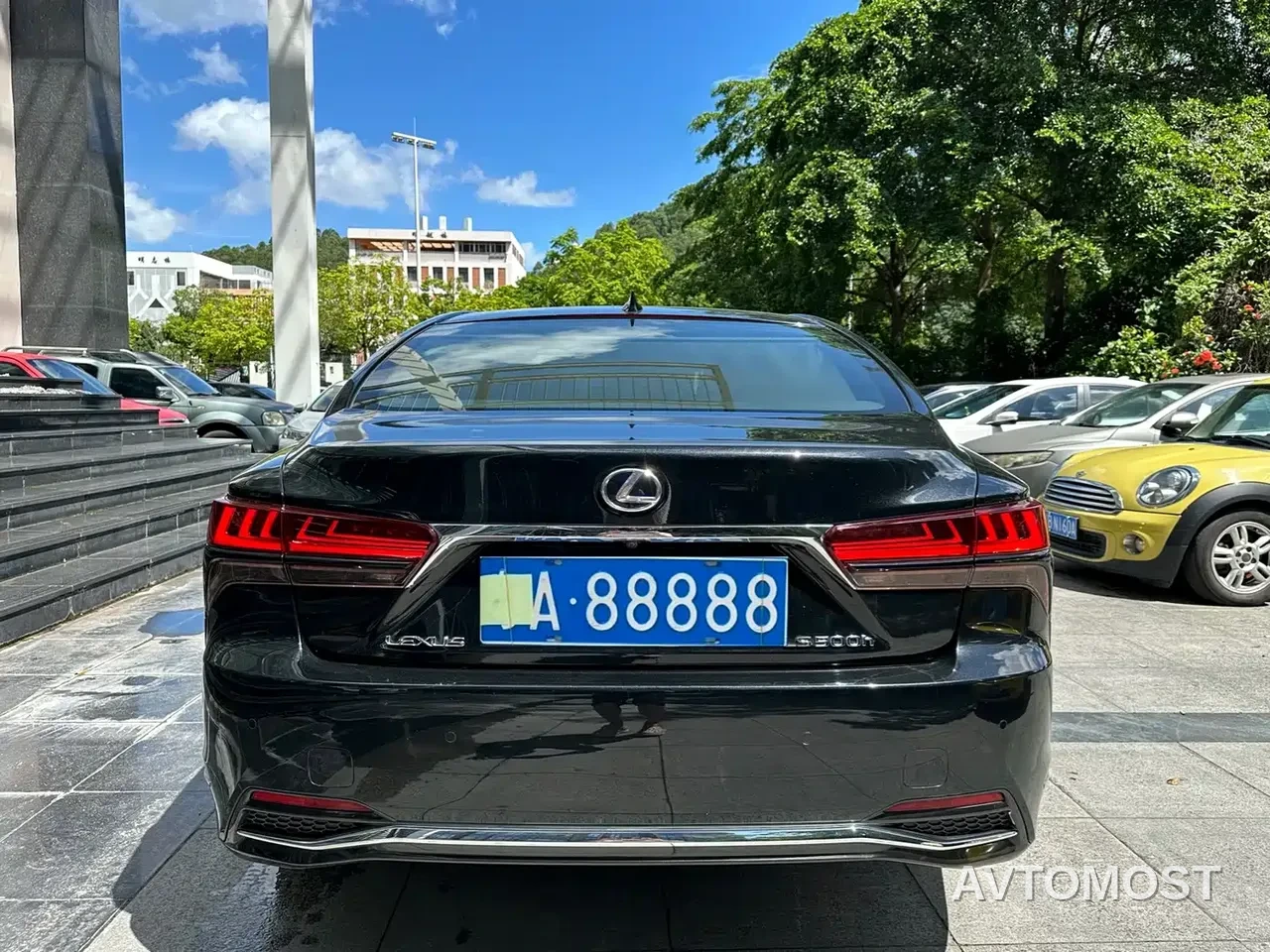 Lexus LS 2021 500h Excellence Edition — фото 8