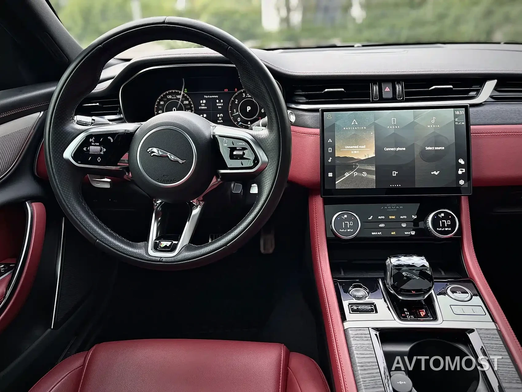 Jaguar XFL 2021 XFL 2.0T P250 AWD Gloss Black Sport Edition — фото 9