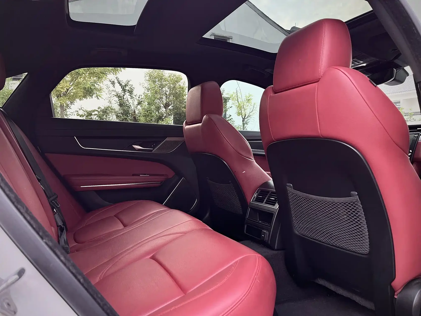 Jaguar XFL 2021 XFL 2.0T P250 AWD Gloss Black Sport Edition — фото 16