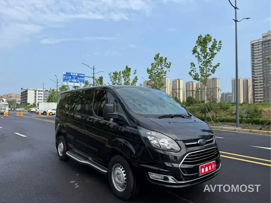 Ford Transit 2019 2.0T Diesel Multi-Purpose Commercial Vehicle Short Wheelbase Low Roof 6-Seater China VI